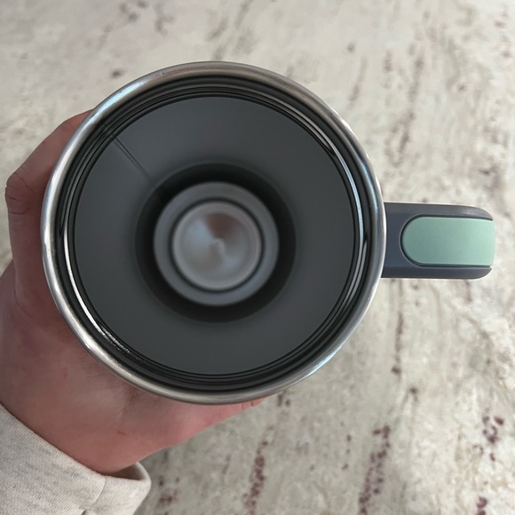 Stanley 40oz CHARCOAL H2.0 Flowstate Tumbler NWT - Picture 8 of 11